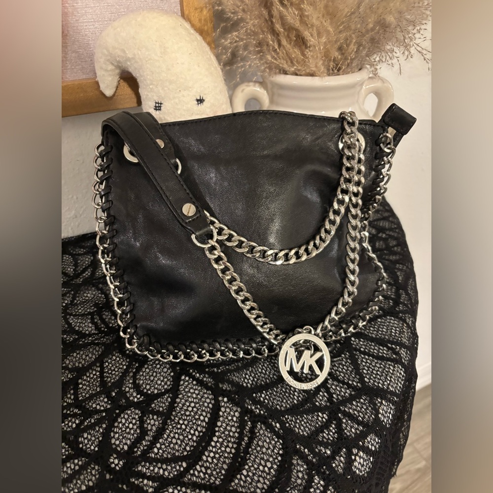 🎁Michael Michael Kors Black Leather Bag
